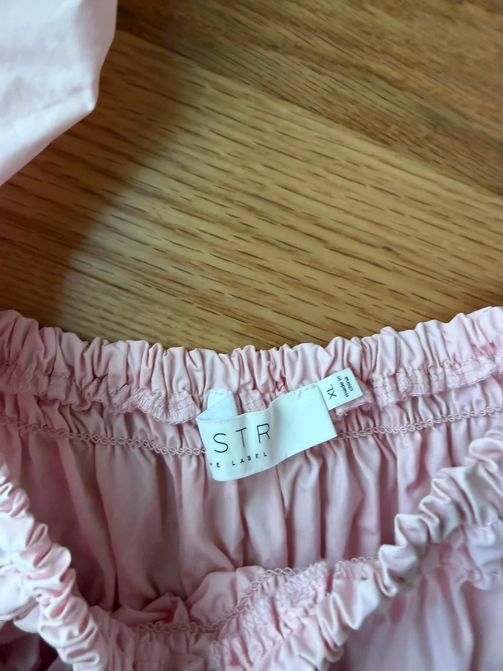 ASTR The Label Pink Puff Sleeve Smocked Peplum Top XL